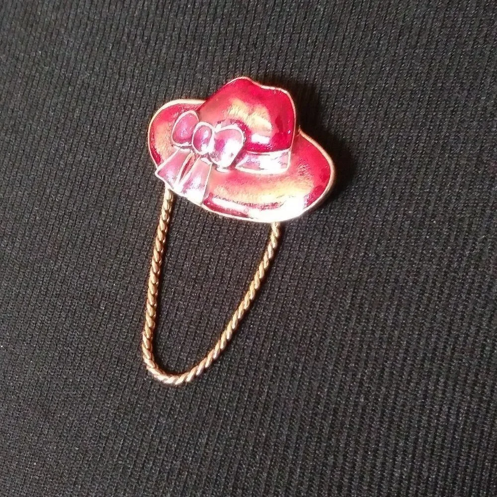 Red hat enamel pin brooch chained Red Hat society red gold purple beautiful